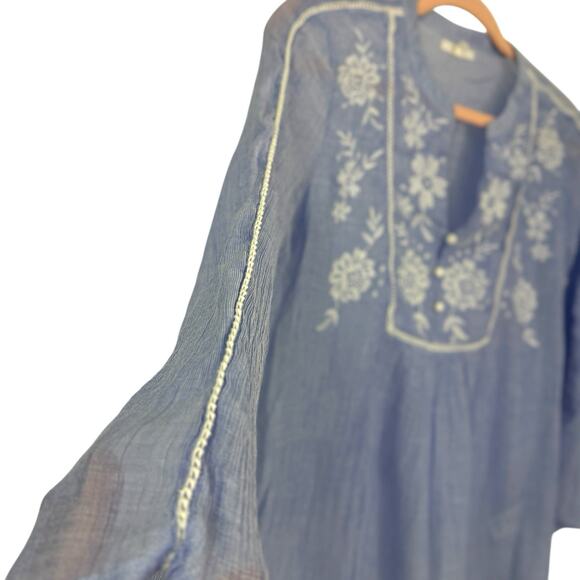 Maurices Sheer Crepe Embroidered Boho Tunic Size Medium Blue White Long Sleeve - Picture 3 of 10